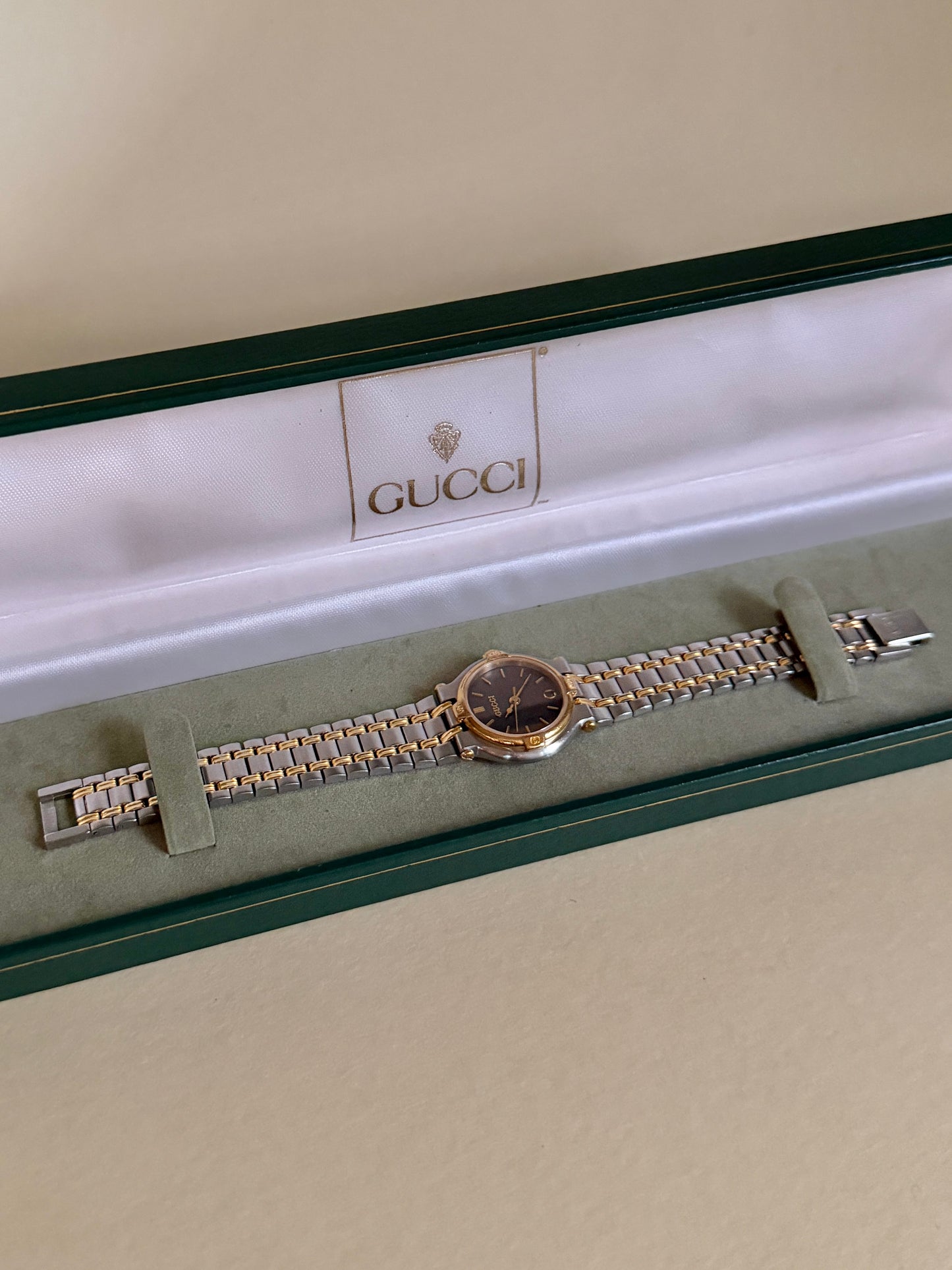 GUCCI — Two-Tone and Charcoal Date Bracelet Watch