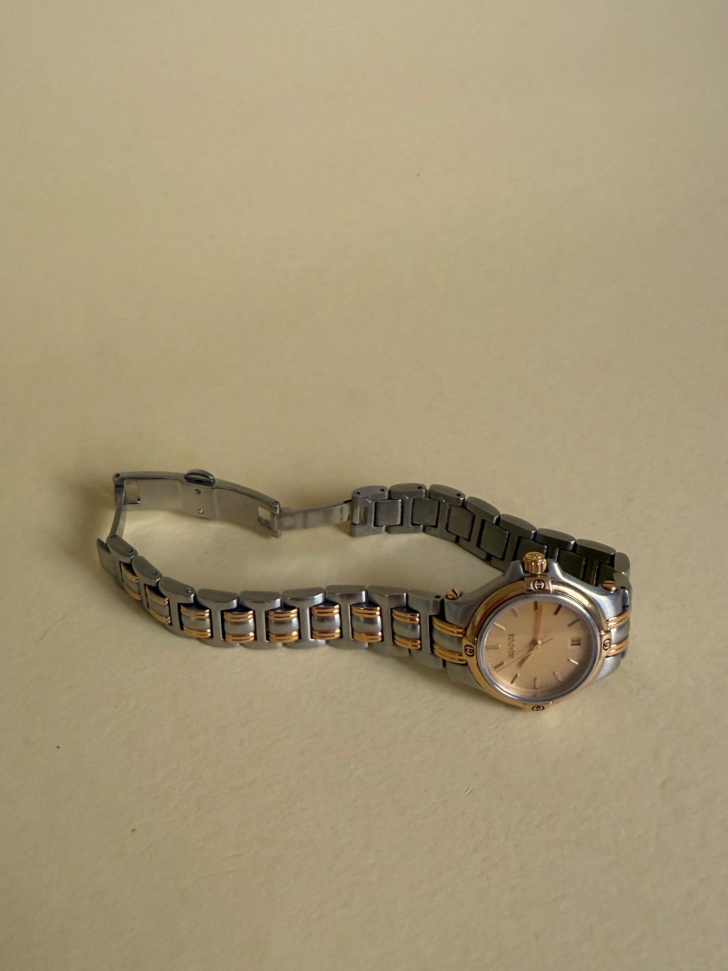 GUCCI — Two-Tone Date Bracelet Watch