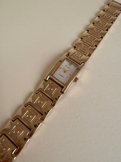 ELGIN — Rectangular Gold-tone Link Bracelet