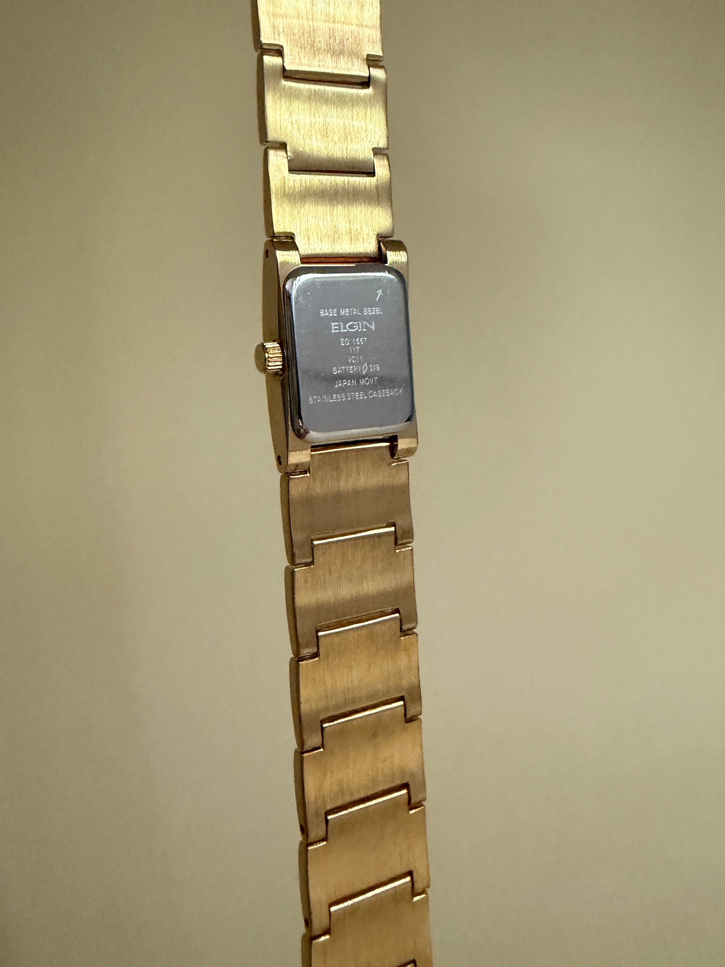 ELGIN — Rectangular Gold-tone Link Bracelet