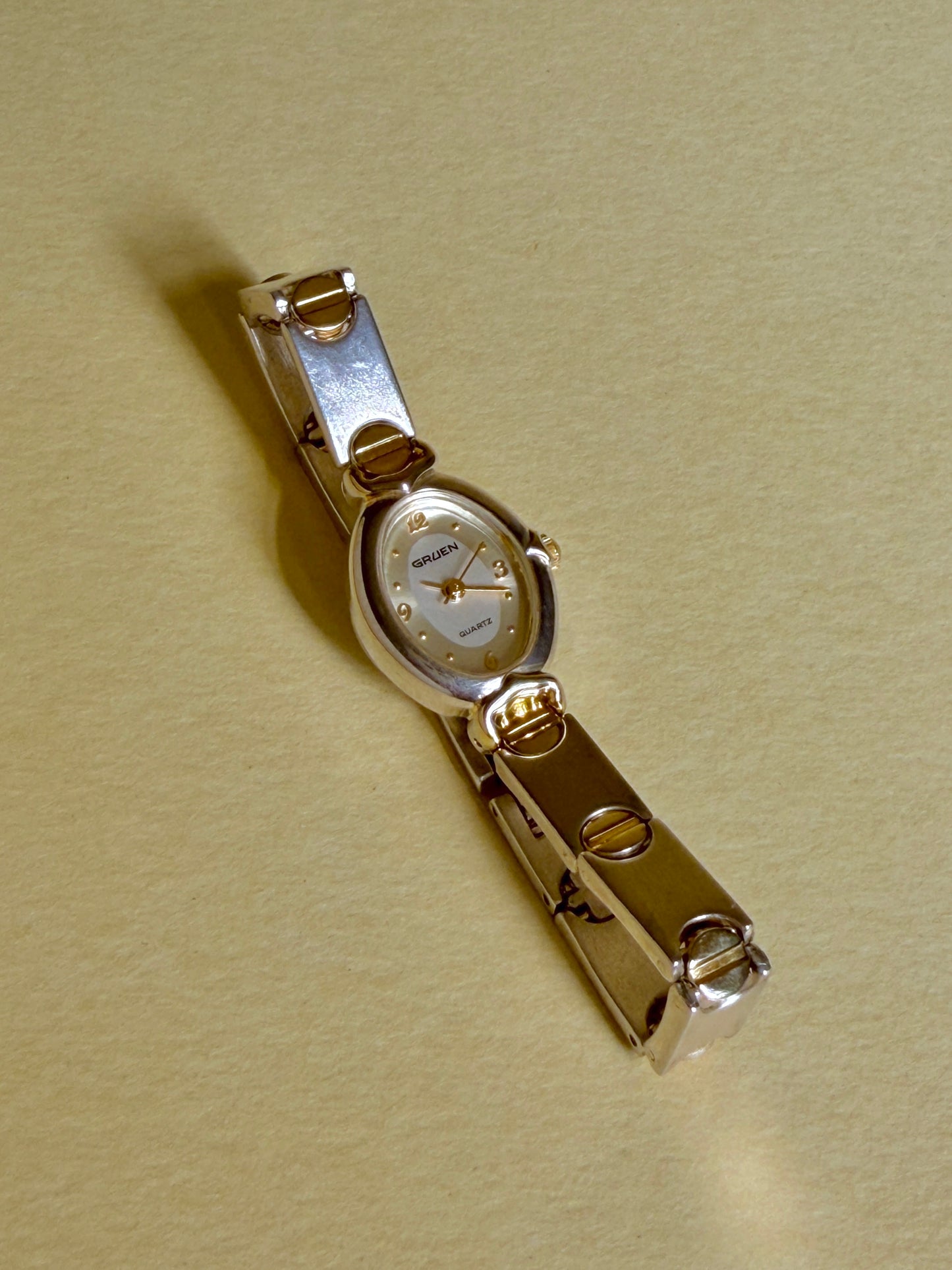 GRUEN — Oval Two-tone Screw-Link Bracelet