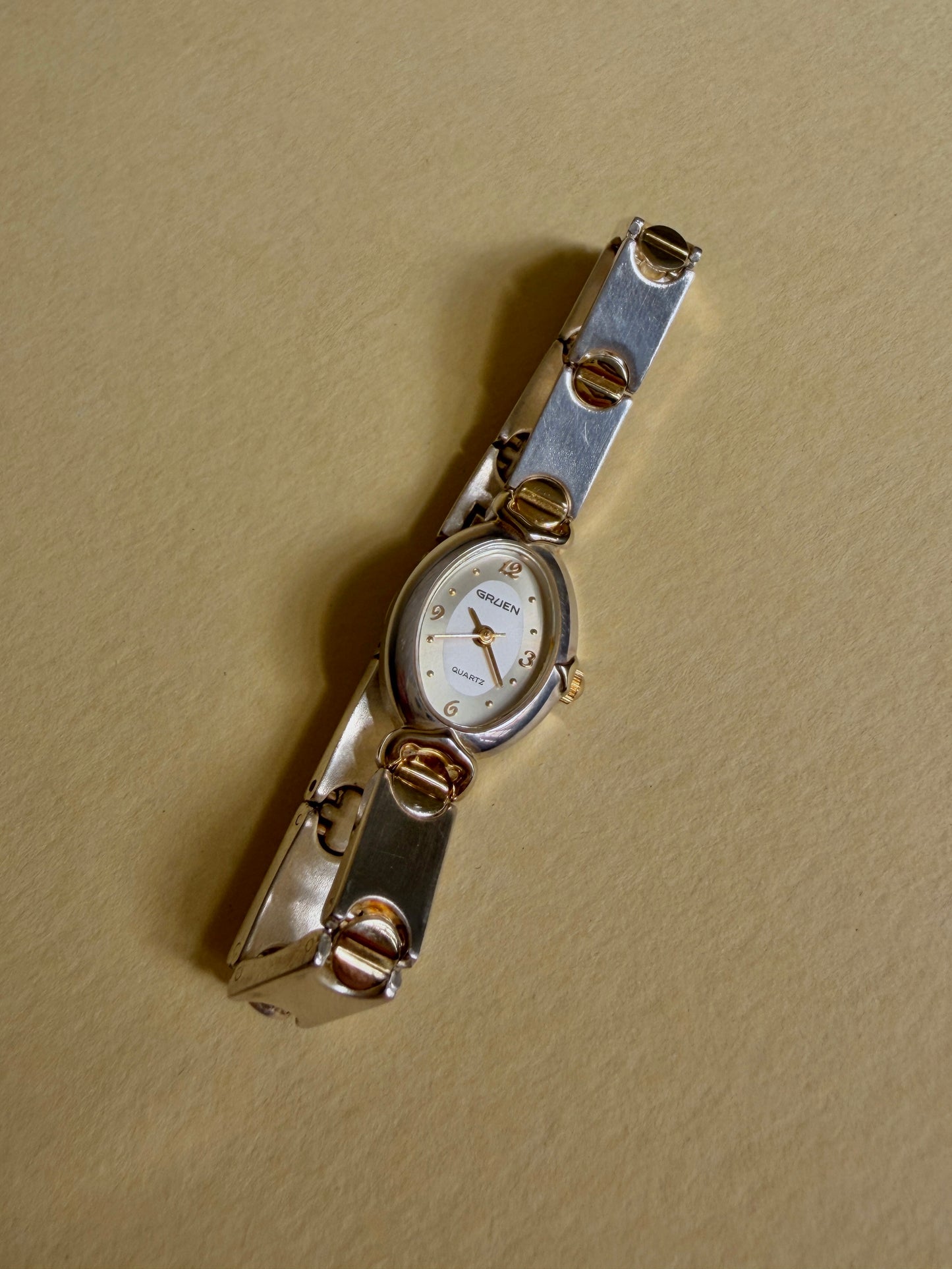 GRUEN — Oval Two-tone Screw-Link Bracelet