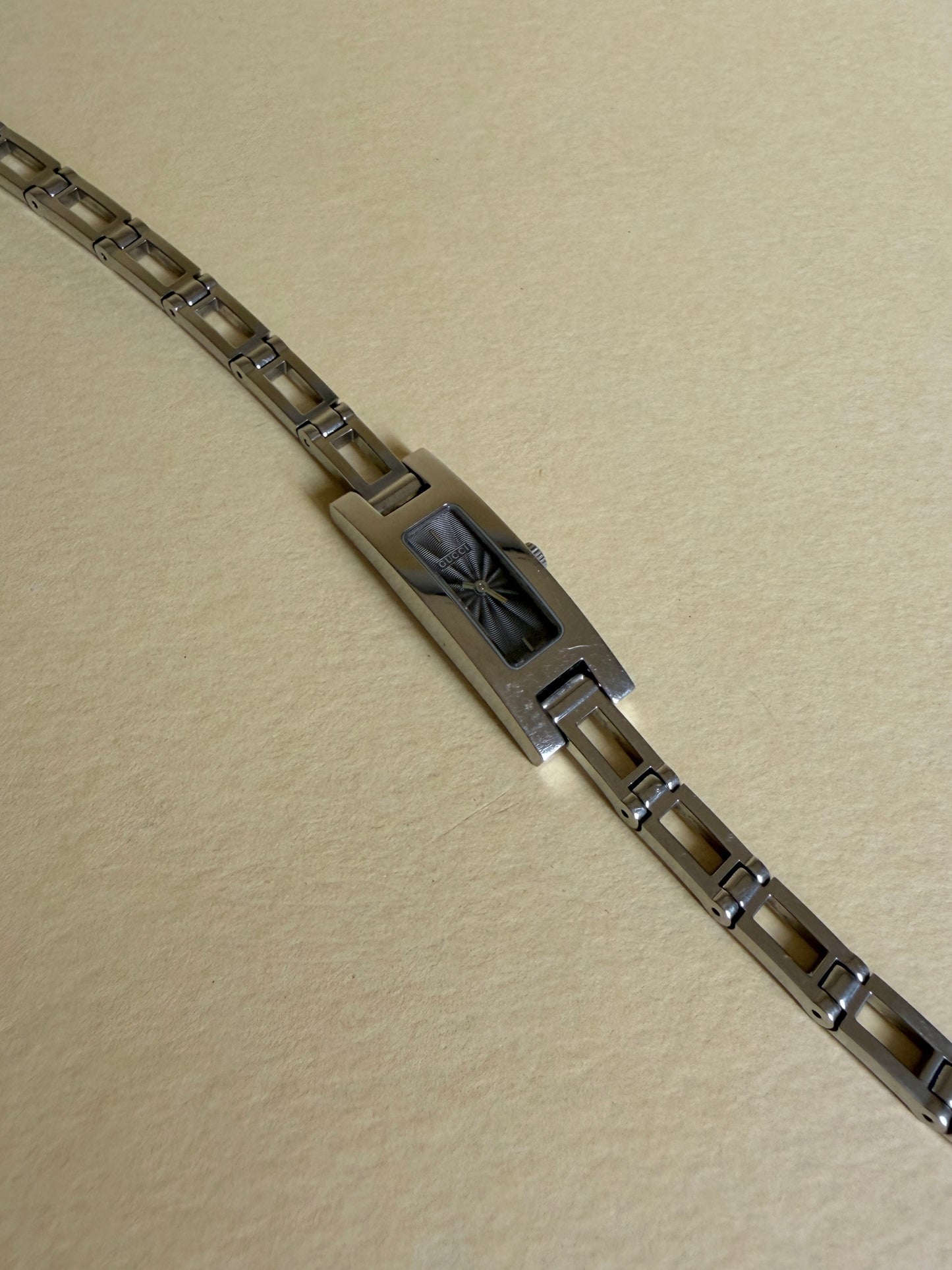 GUCCI — Rectangular Silver-tone Open-link bracelet